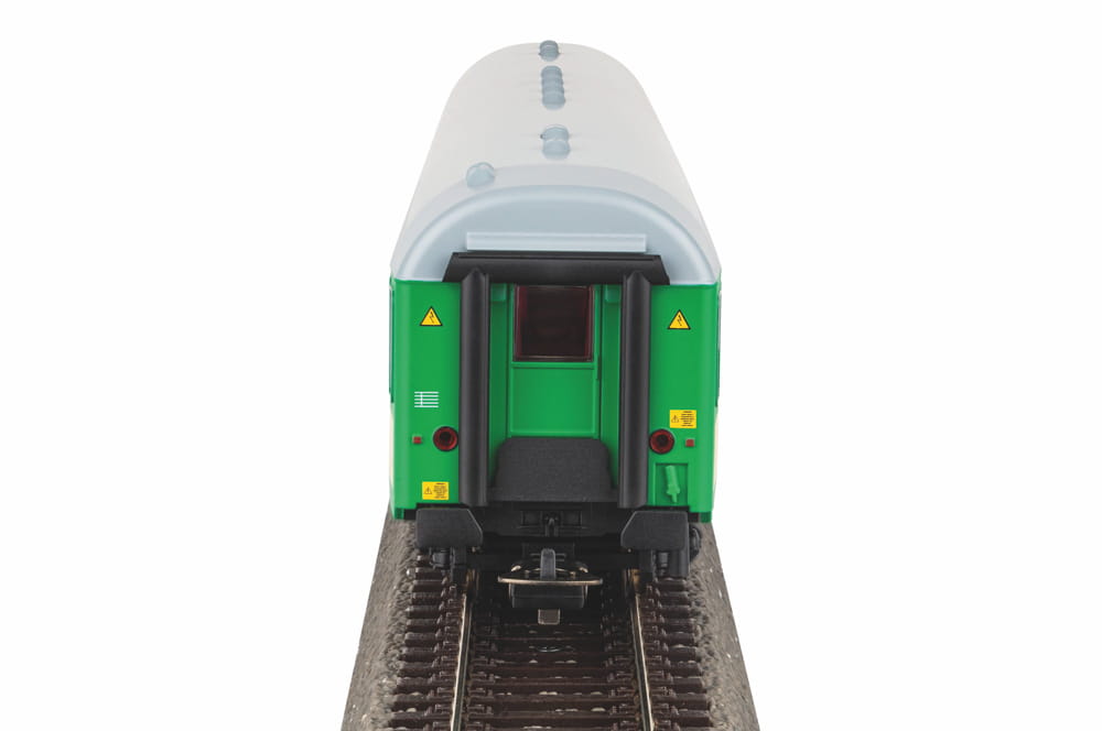 piko-96661-model-wagonu-osobowego-120a-pkp-1.jpg