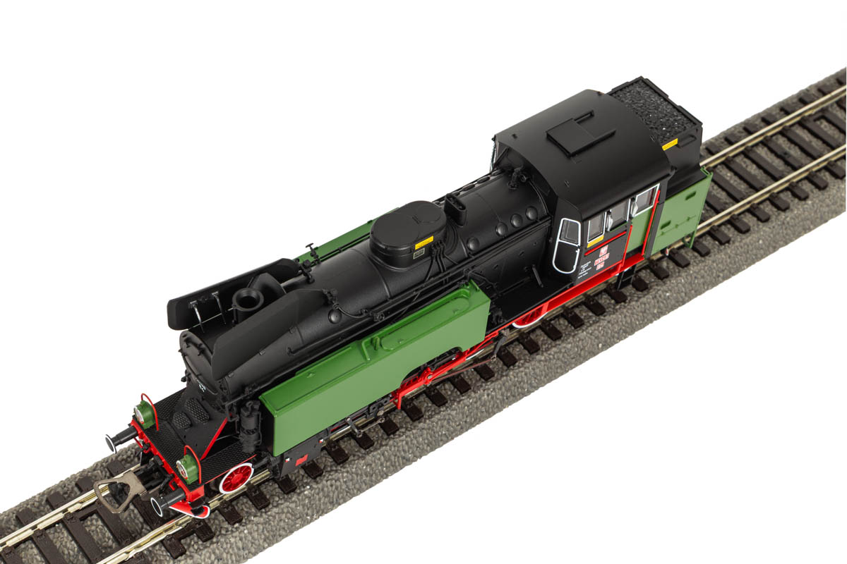 piko-50765-Lokomotywa-parowa-TKt48-PKP-ep-IV-dcc-1.jpg