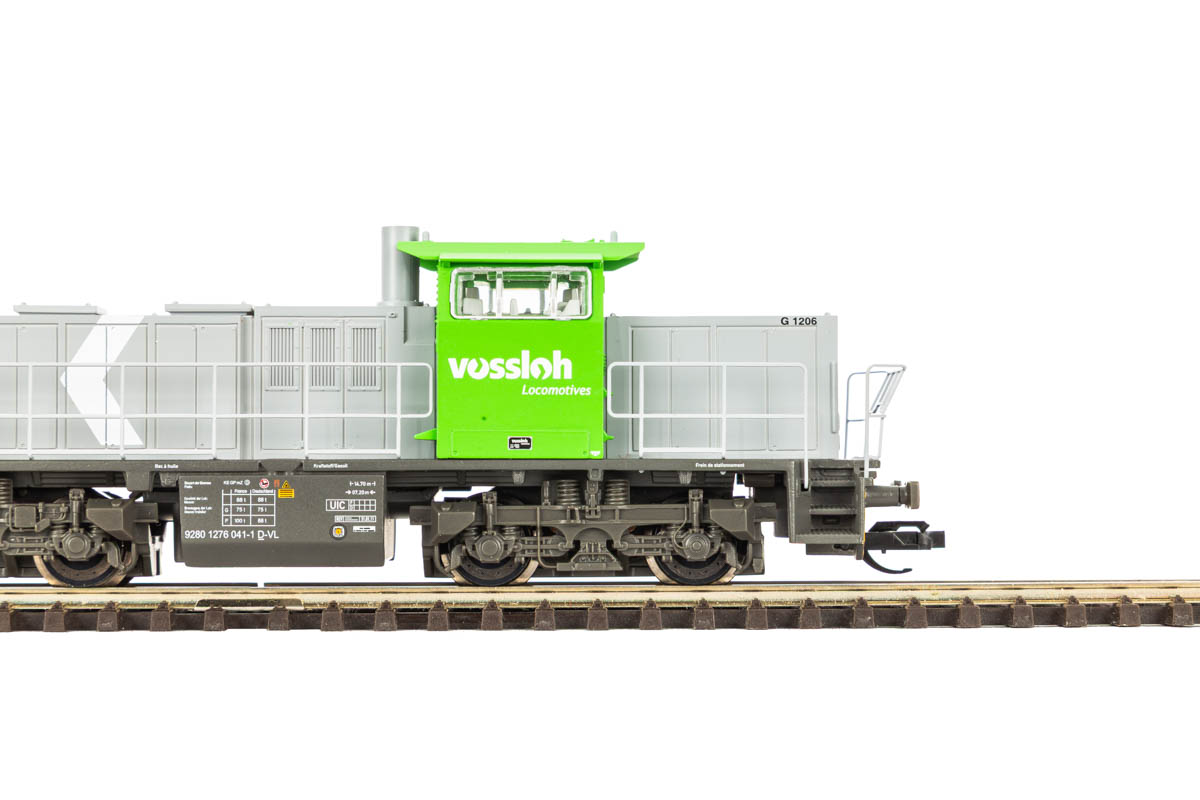 Piko-47232-TT-Lokomotywa-spalinowa-G1206-Vossloh-Leasing-ep-VI-1.jpg