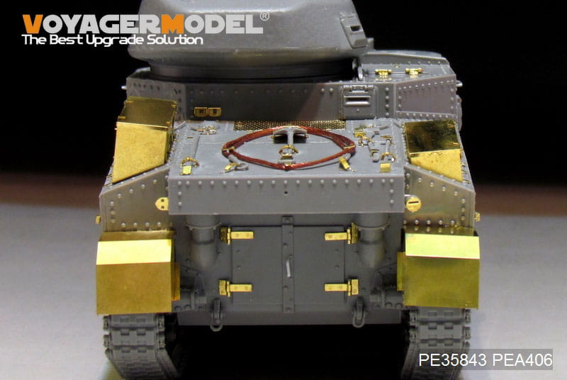 PE35843_12.jpg