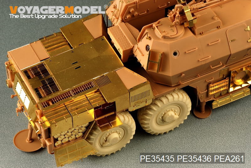 PE35435_14.jpg