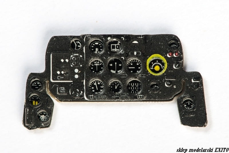 YMA7284-La-7.jpg