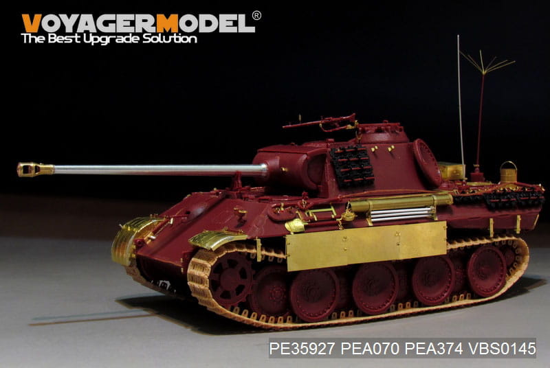 PE35927_03.jpg
